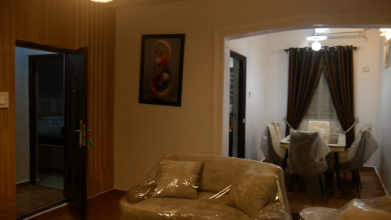 Artisan Wall Accents